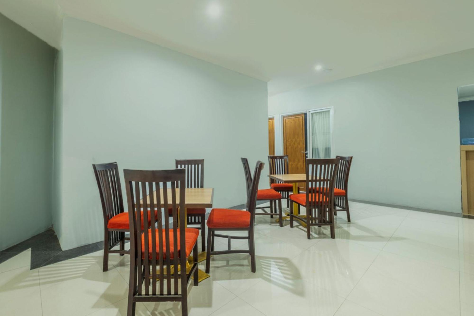 Oyo Living 2195 Al Jazeerah Residence Syariah Bandung Exterior photo